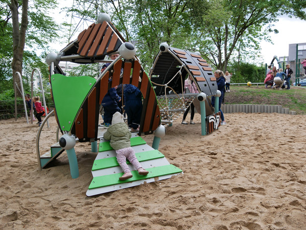 Erste Kletterversuche klappen hier schon gut. Foto: Pia Mahr