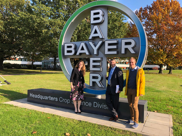 Besuch am Monheimer Bayer-Standort. Über 2000 Menschen arbeiten hier unter anderem an innovativen Zukunftslösungen im Bereich Pflanzenschutz.