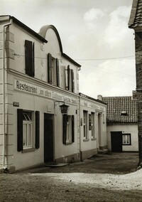 Ein Foto der Gaststätte "Im alten Zollhaus" aus dem Jahr 1955