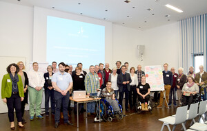 Einige Teilnehmerinnen und Teilnehmer mit und ohne Behinderung des Inklusionstags 2016
