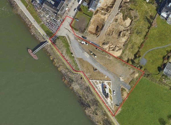 Der rot markierte Bereich ist ab Dienstag für voraussichtlich drei Wochen gesperrt. Skizze: Stadt Monheim am Rhein